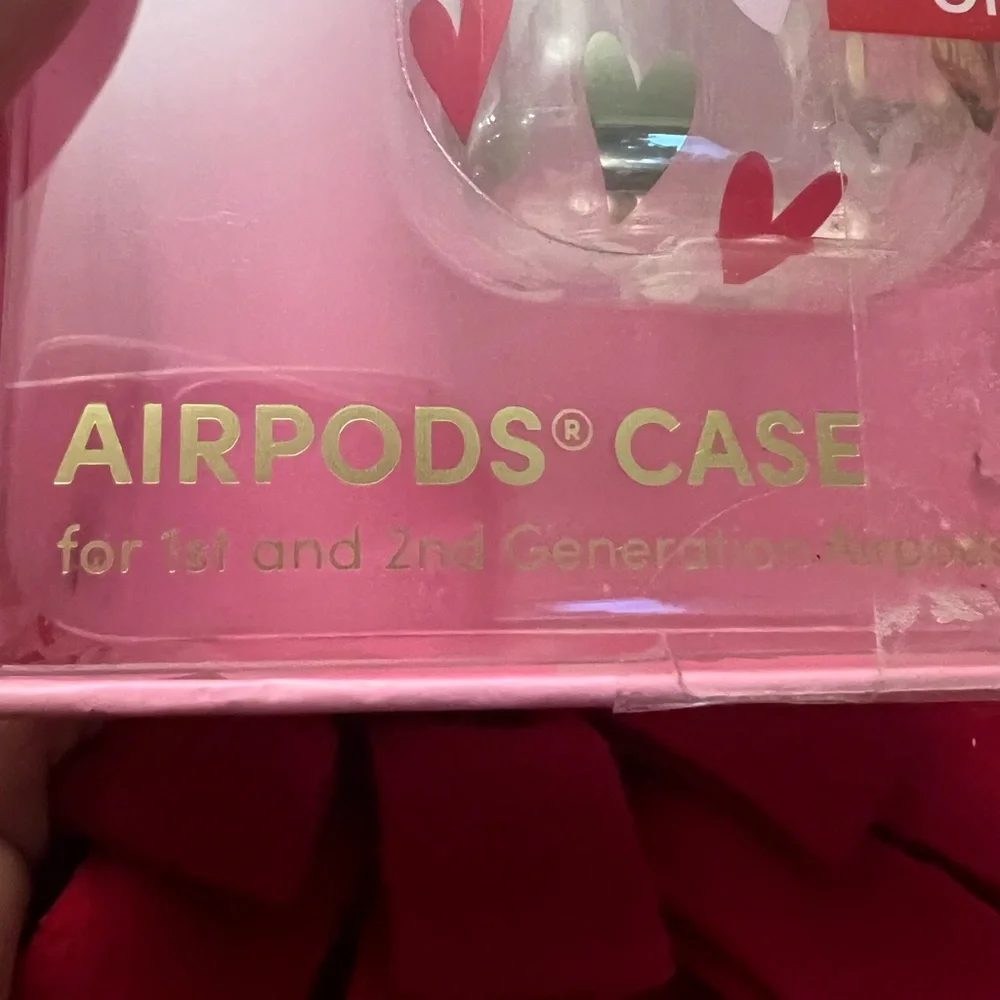 Poppy AirPods Case with Heart Design